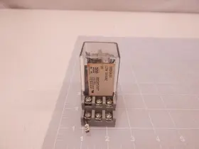 30E3CA120 EAGLE SIGNAL CONTROLS Relays Socket #2