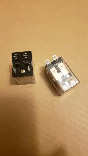 D7PR2B EATON Icecube Relay Cutler Hammer Coil Pin #3