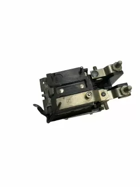 1008541A EATON WESTINGHOUSE Sg Relay Volts Cy #2