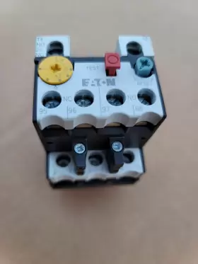 XT0B004BC1 EATON Motor Controller Overload Relay