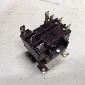 91-102010-13303 ESSEX Volt Coil Relay #2
