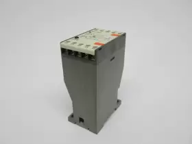 E55-F63 FIBER Monitoring Relay Contacts