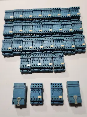 96.74.SMA FINDER Screw Terminal Relay Socket Din Rail Ac