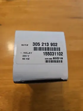 305213902 FRANKLIN ELECTRIC Relay