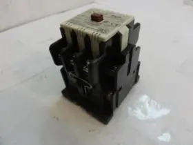 2NC0T0 FUJI Box Overload Relay Pole