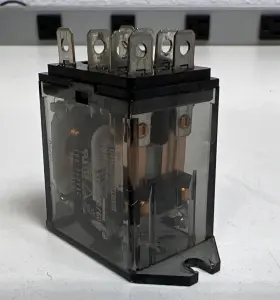 HH62P-F FUJI ELECTRIC Relay Switch #3