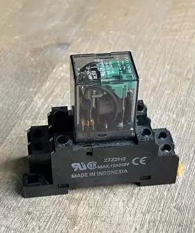HH62P-FL FUJI ELECTRIC Relay Pin Omron Socket Base
