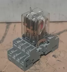 FRL-263 FUJITSU Relay Socket Base Idec