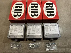 RIBU1CW FUNCTIONAL DEVICES Enc Relay Spdt