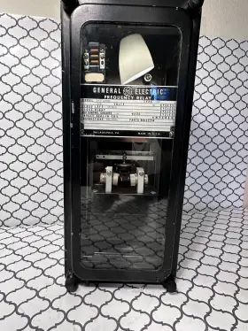 12CFF12A65A GE General Electric Cff Frequency Relay
