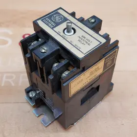 CR120B-040 GE Relay