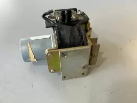 CR124F0C28024 GE Magnetic Relay #3