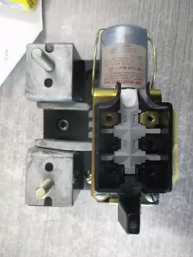 CR124Y GE Magnetic Relay