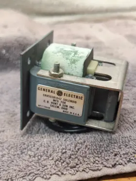 CR9503B104Z GE General Electric Electrical Solenoid Hunt