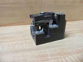 CR2790E100A4 GENERAL ELECTRIC Ge Relay #3