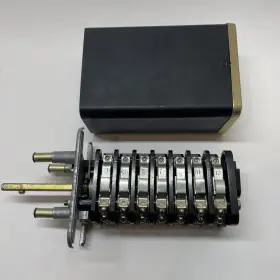 SB1GB4A44LUB4Y GE General Electric Switch