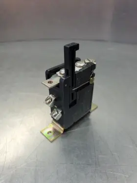 CR124C028 GENERAL ELECTRIC Relay Std Pilot #3