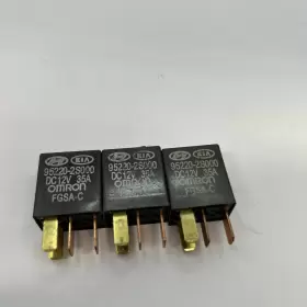 95220-2S000 GENUINE HYUNDAI KIA OMRON Relay Sportage Soul Rio #2