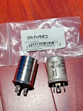 61334206 HELLA Porsche Blinker Relays