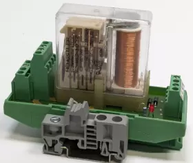 2955425 HENGSTLER Safety Relay Phoenix Socket