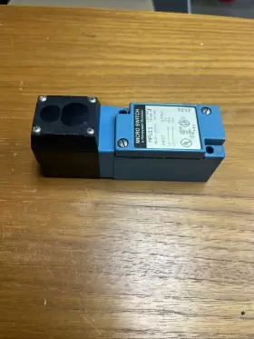 MPV11 HONEYWELL Micro Switch Base Relay #2