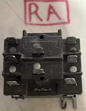 R8222D1006 HONEYWELL Relay #3