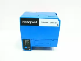 RM7895A1002 HONEYWELL Burner Control