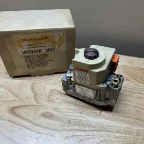 VR8204A2027 HONEYWELL Furnace Control Gas Valve