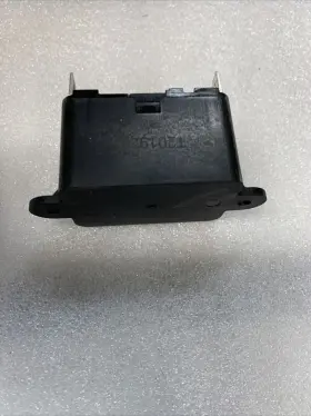 90295 HONGFA Relay Coil Vac #3