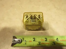 AB0254 IDEC Relay