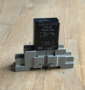 RBHB-0502 IDEC Solid Relay Pin Socket Base