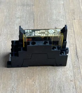 RF1V-4A2B-D24 IDEC Relay Pin Socket Base #2