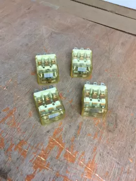 RH3B-ULCAC120V IDEC Ac