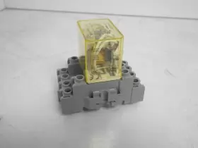 RH4B-ULC IDEC Electric Relay Base