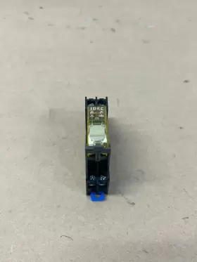 RJ25-CL-D24 IDEC Relay Socket #2