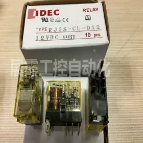 RJ2S-CL-D12 IDEC Relays Box