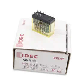 RJ2V-C-D24 IDEC Relays Box