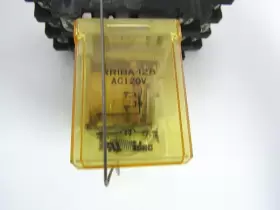 RR1BA-128 IDEC Relay Cutler Hammer Base #3