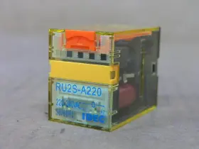 RU2S-A220 IDEC Power Relay