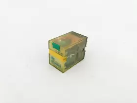 RU2S-D24 IDEC Relays Pin #3