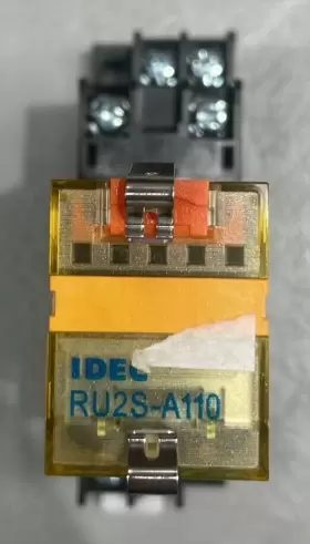 RU4S-A110 IDEC Power Relay Vac Blade Amp