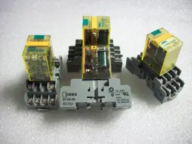 RU4S-D-D24 IDEC Relays Socket Base Vdc Coil