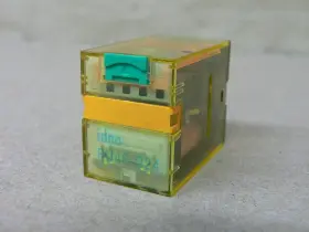 RU4S-D24 IDEC Relay