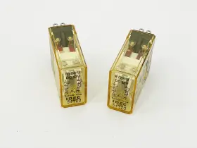RY2S-UDC12V IDEC Relay Box