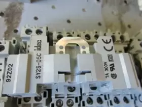 SY2S-05L IDEC Relay Bases #2