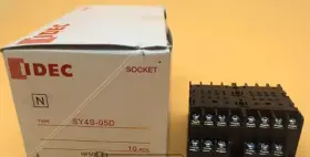 SY4S-05D IDEC Box Intermediate Relay