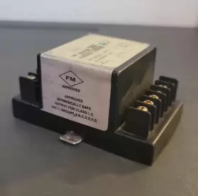 17A1X0 INDUSTRIAL MRO Warrick Safety Relay #2