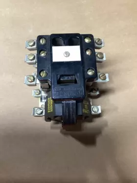 8501-D0-42 INDUSTRIAL MRO Square Relay
