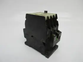 KNOX030011913-3TH80220-0A INDUSTRIAL MRO Siemens Unmp #2