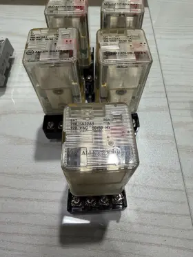 KNOX50089654-700-HA32A1 INDUSTRIAL MRO Allen Bradley Relay
